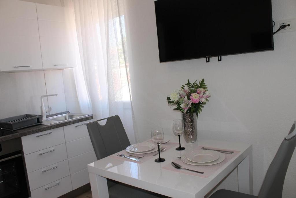 Apartment Jeta 2 & Zadar